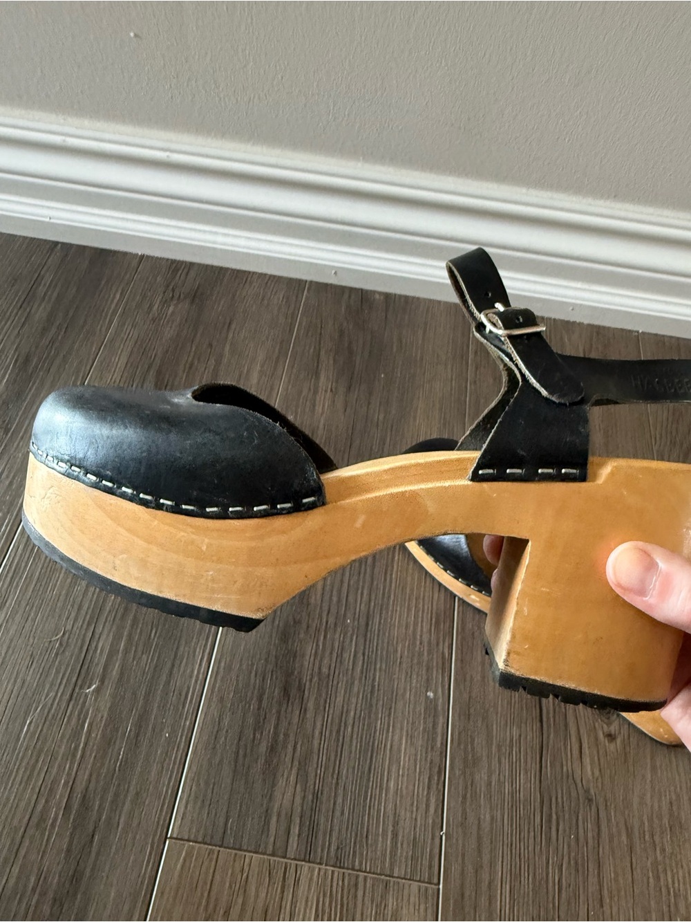 Swedish Hasbeens Leather Clogs Size 40 - Picture 4 of 7